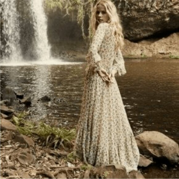 Doen Saffron Silk Dress in Bouquet size small - Picture 4 of 9